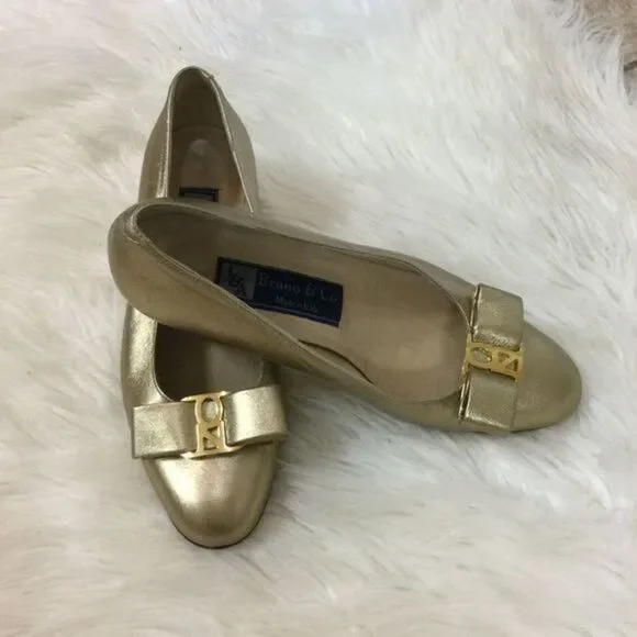 Bruno & Co Metallic Gold Leather Italian Flats Size 6 - Picture 2 of 12